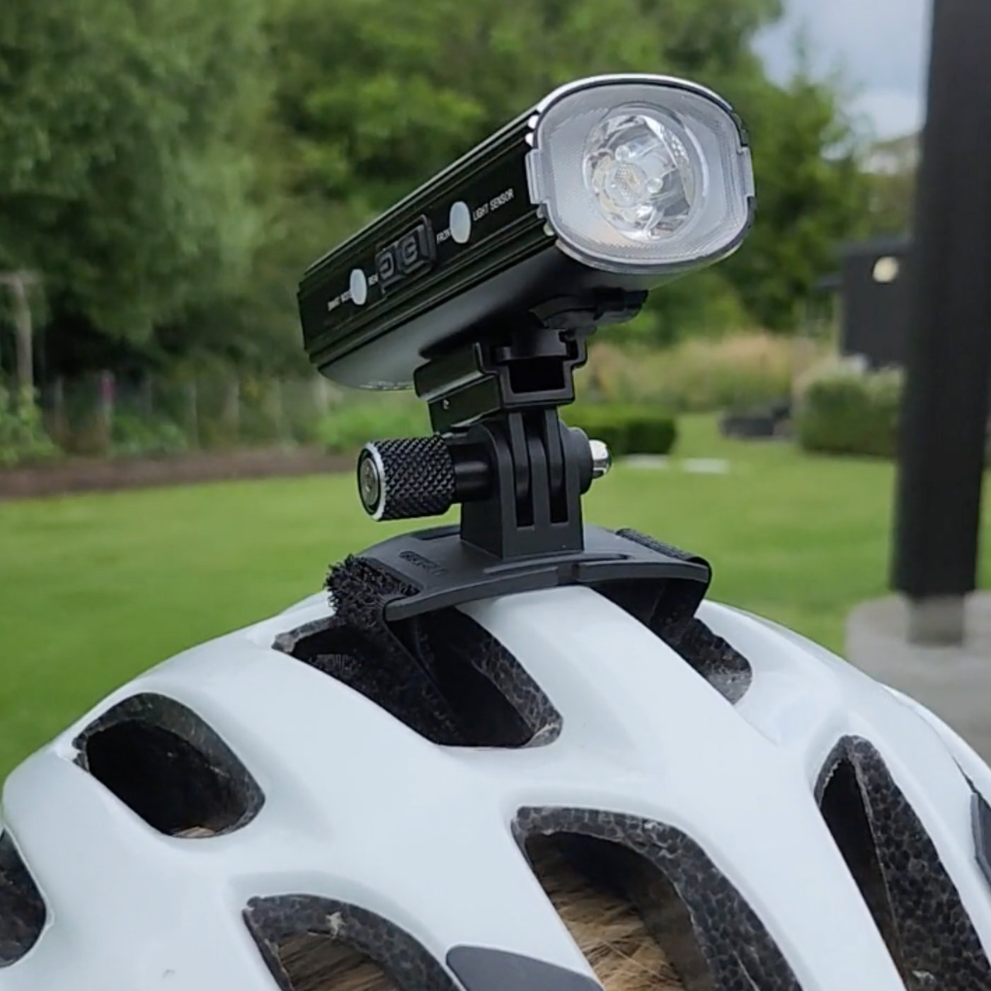 Mountain bike helmet light hotsell